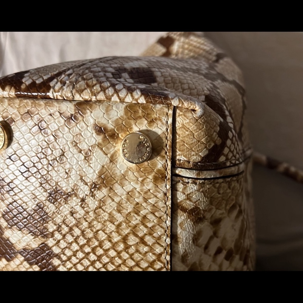 Beautiful Large Michael Kors Python Print Satchel… - image 4